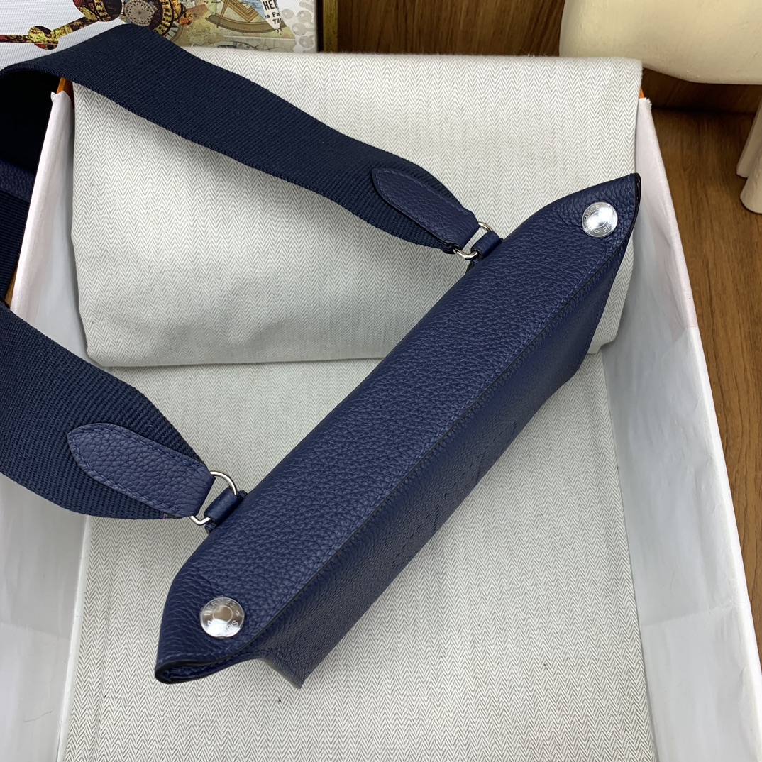 에르메스 비드포쉬 백 토고 블루뉘